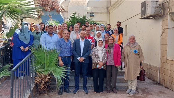 جانب من الندوة 