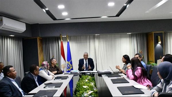 محافظ أسوان - أرشيفية