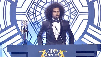 أكرم عفيف: أتوقع أن جائزة أفضل لاعب آسيوي من نصيب سالم الدوسري
