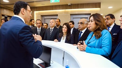 افتتاح أول مركز نموذجي لتقديم الخدمات الحكومية بالقاهرة في المقطم