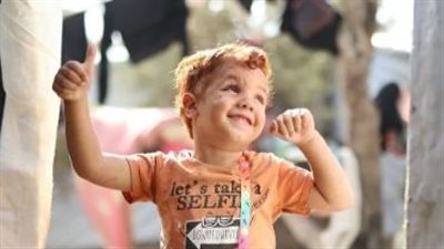 اعطيني عين من عيونك.. صغير فلسطيني يطلب من والدته إرجاع بصره بعد فقدانه بسبب القصف الإسرائيلي