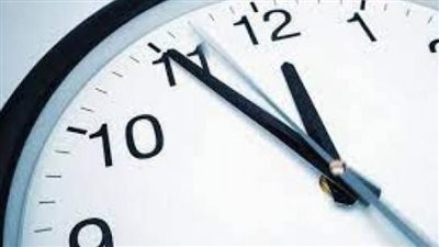 بدء العد التنازلي.. موعد تغيير الساعة 2024 اليوم.. وحقيقة الـ 25 ساعة