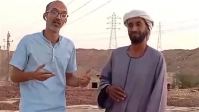 أحد تجار أكبر تجار البلح يكشف للقاهرة 24 معوقات وعقبات قطاع التمور: مبردات للتخزين ومناطق لوجيستية| بث مباشر 