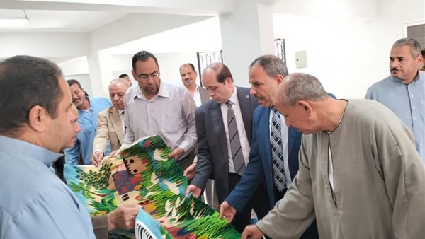 افتتاح معرض الحرف