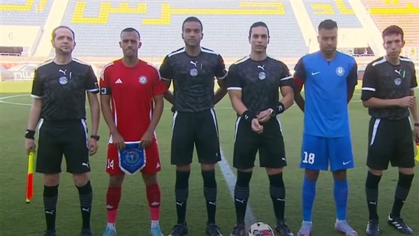 ظهور الحكام بملابس