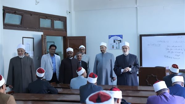 وكيل الأزهر يتفقد