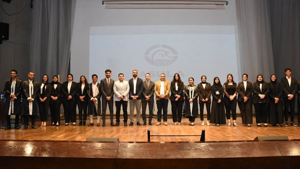 تخرج الدفعة الأولى