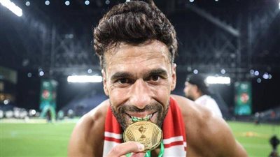 ولسه بيجري ويعافر.. عبد الله السعيد في سن الأربعين يقود الزمالك لـ صدارة الدوري