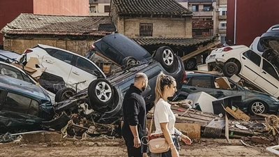 الأخطر في تاريخ إسبانيا.. الأقمار الصناعية ترصد خسائر فيضانات فالنسيا الكارثية