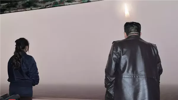 الصاروخ الباليستي