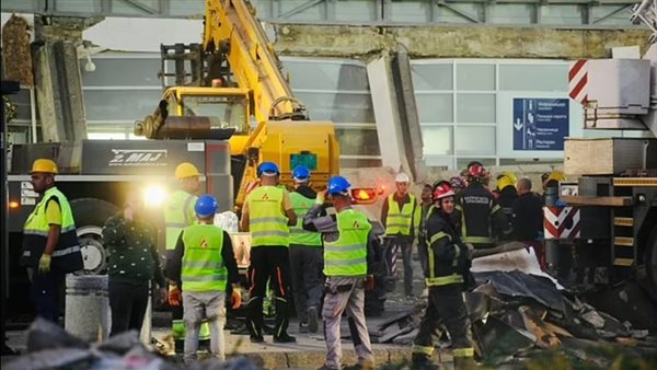 موقع سقوط سقف محطة