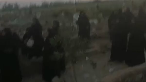 تشييع جثماني سيدتين