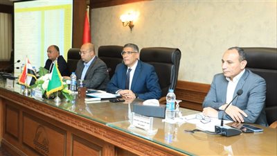 محافظ الجيزة يُشدد على إسراع الخطى في إنهاء ملفات التصالح وتقنين أوضاع أراضي الدولة