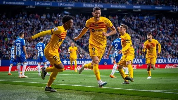 فريق برشلونة - أرشيفية