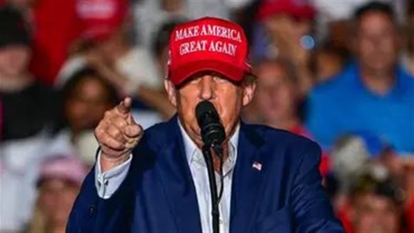 دونالد ترامب 