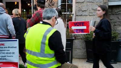 ABC الأمريكية: الطقس السيئ قد يؤجل إعلان نتائج الانتخابات الرئاسية في ولايتين متأرجحتين