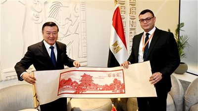 وزير الإسكان: إمكانية التعاون مع الجانب الصيني لتنفيذ مشروعات فندقية بالعاصمة الإدارية والعلمين