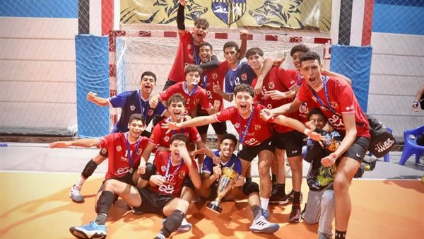 طائرة الأهلي 