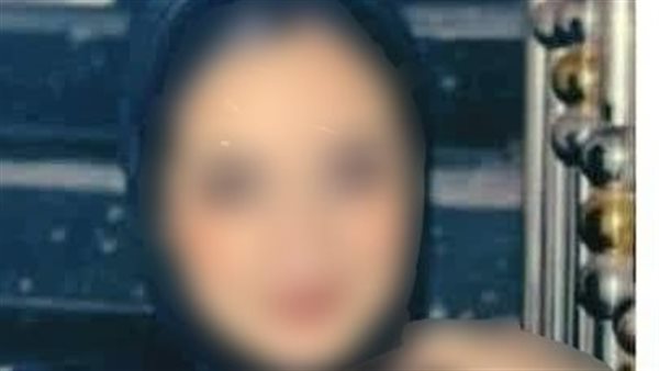  طالبة طب الإسكندرية