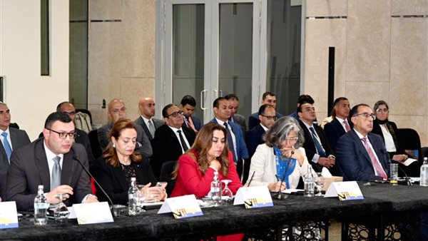 مشاركة وزير الإسكان