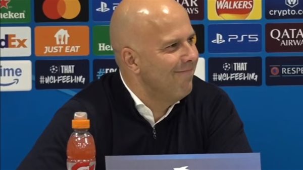 آرني سلوت مدرب ليفربول