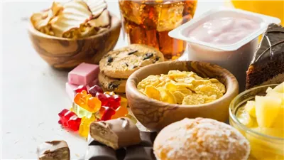 دراسة تكشف العلاقة بين سرعة الشيخوخة واستهلاك الأطعمة فائقة المعالجة