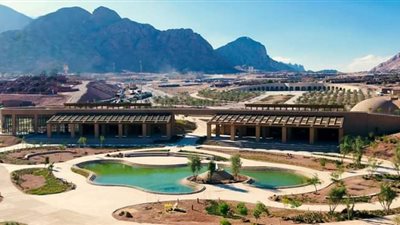 291 سائحًا وزائرًا يتوافدون اليوم على سانت كاترين لزيارة المقدسات الدينية