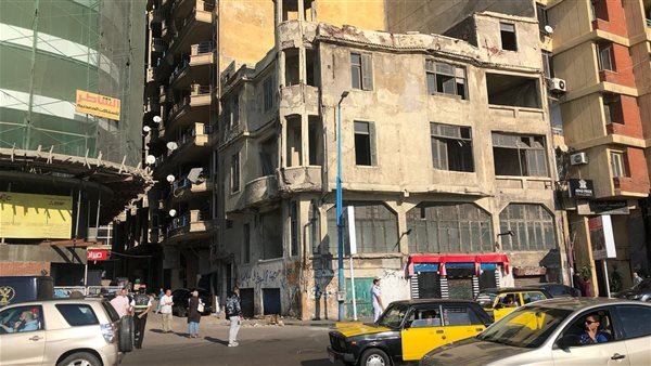 العقار الآيل للسقوط