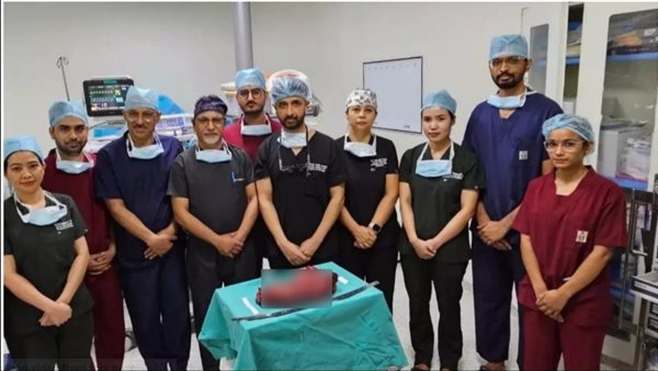 فريق الأطباء 