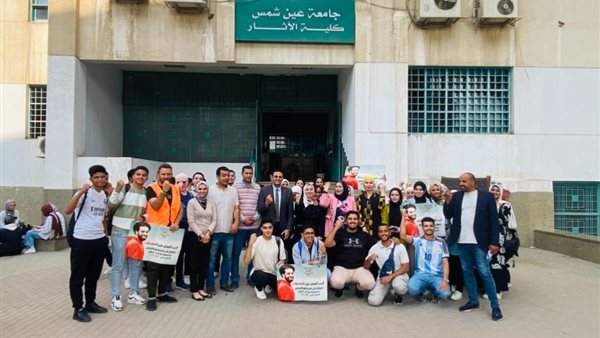 جانب من الندوة 