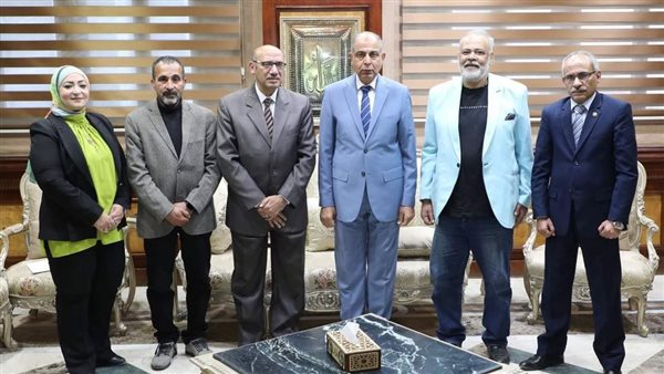 محافظ المنيا