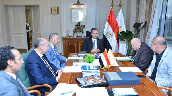  الدكتور شريف فاروق