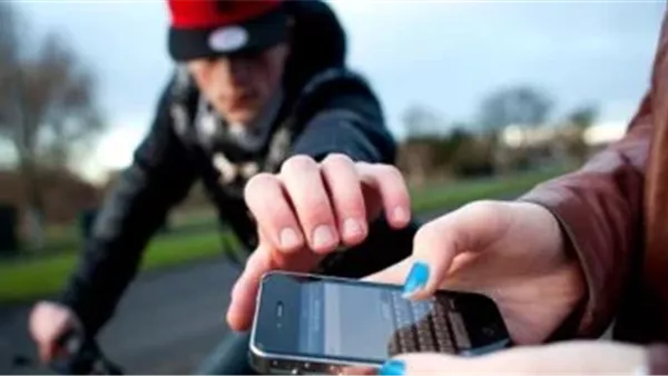 سرقة هواتف - تعبيرية