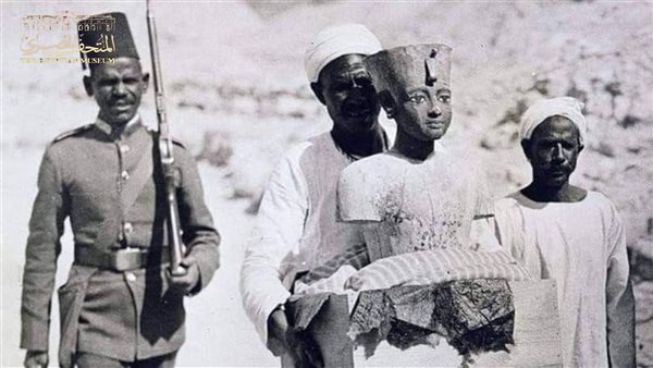 صورة من الأثاث الجنائزي لـ