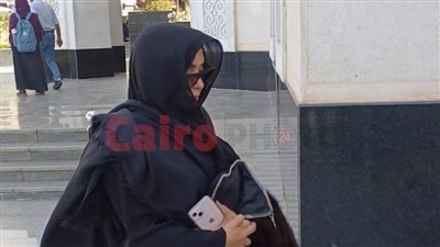 سهير جودة أول الحضور في جنازة والدة الإعلامية مفيدة شيحة