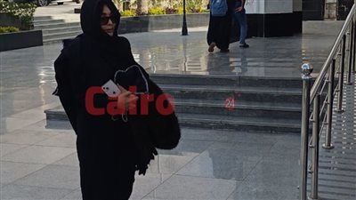 سهير جودة أبرز حضور جنازة والدة الإعلامية مفيدة شيحة من مسجد فاطمة الشربتلي بالتجمع | بث مباشر