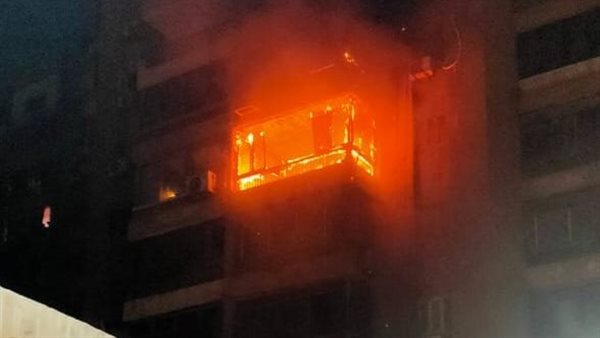 جانب من الحريق