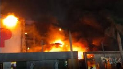 تقرير مصلحة الأدلة الجنائية يكشف تفاصيل حريق كافيه راندا البحيري بالتجمع