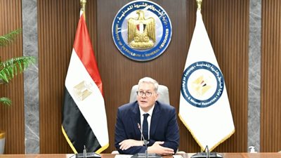 ذكرى استرداد حقول سيناء.. وزير البترول يشارك العاملين الاحتفال بالعيد القومي الـ49 للقطاع بالإسكندرية