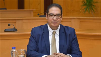 رئيس جامعة القاهرة: اكتمال المرحلة الأولى من مستشفى 500 500 لعلاج الأورام قريبًا