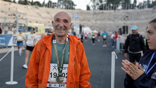 بلوتارخوس بورلياكاس