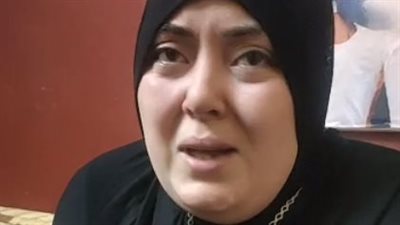 سائق ملاكي يدهس 4 شباب أعلى الطريق الدائري.. ووالدة أحد الضحايا: العربية خبطتهم وطارت بيهم | بث مباشر