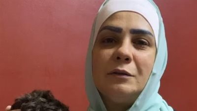 سيدة تستغيث بسبب إصابة نجلها بضمور في المخ: مش معايا فلوس أعالجه.. وخايفة يضيع مني| بث مباشر