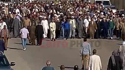 جنازة مهيبة لشقيقة شيخ الأزهر في الأقصر.. وغياب الإمام الأكبر | بث مباشر