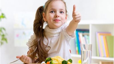 تزامنا مع بداية الشتاء.. وصفات لمشروبات شتوية لتعزيز مناعة الأطفال