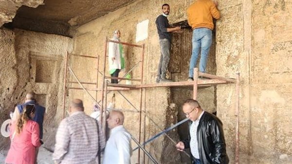 الآثار تتابع أعمال