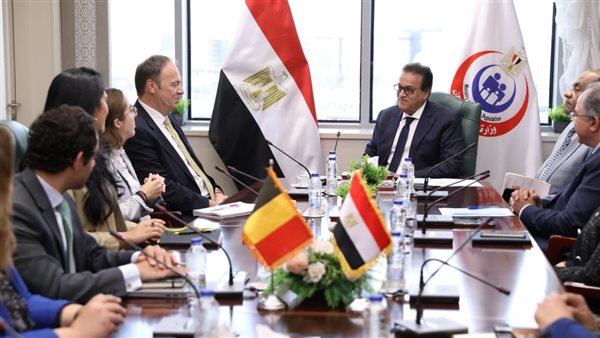 وزير الصحة والسكان