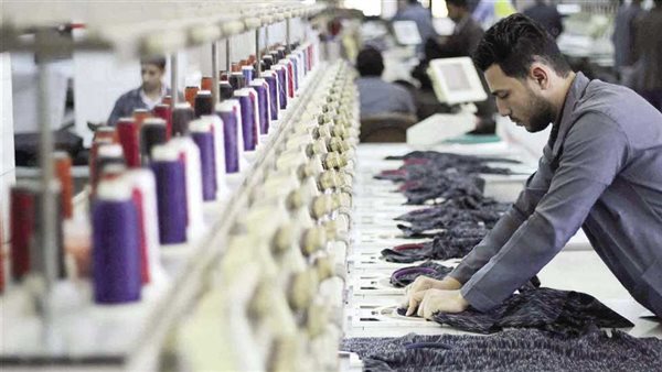 الملابس الجاهزة