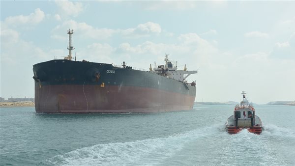 حركة السفن في البحر