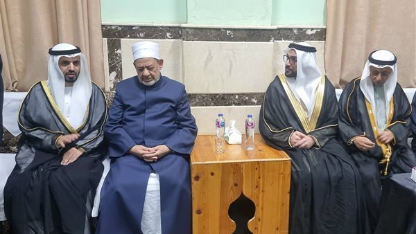 الدكتور أحمد الطيب